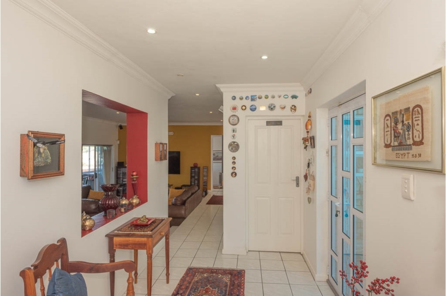 6 Bedroom Property for Sale in Humerail Eastern Cape